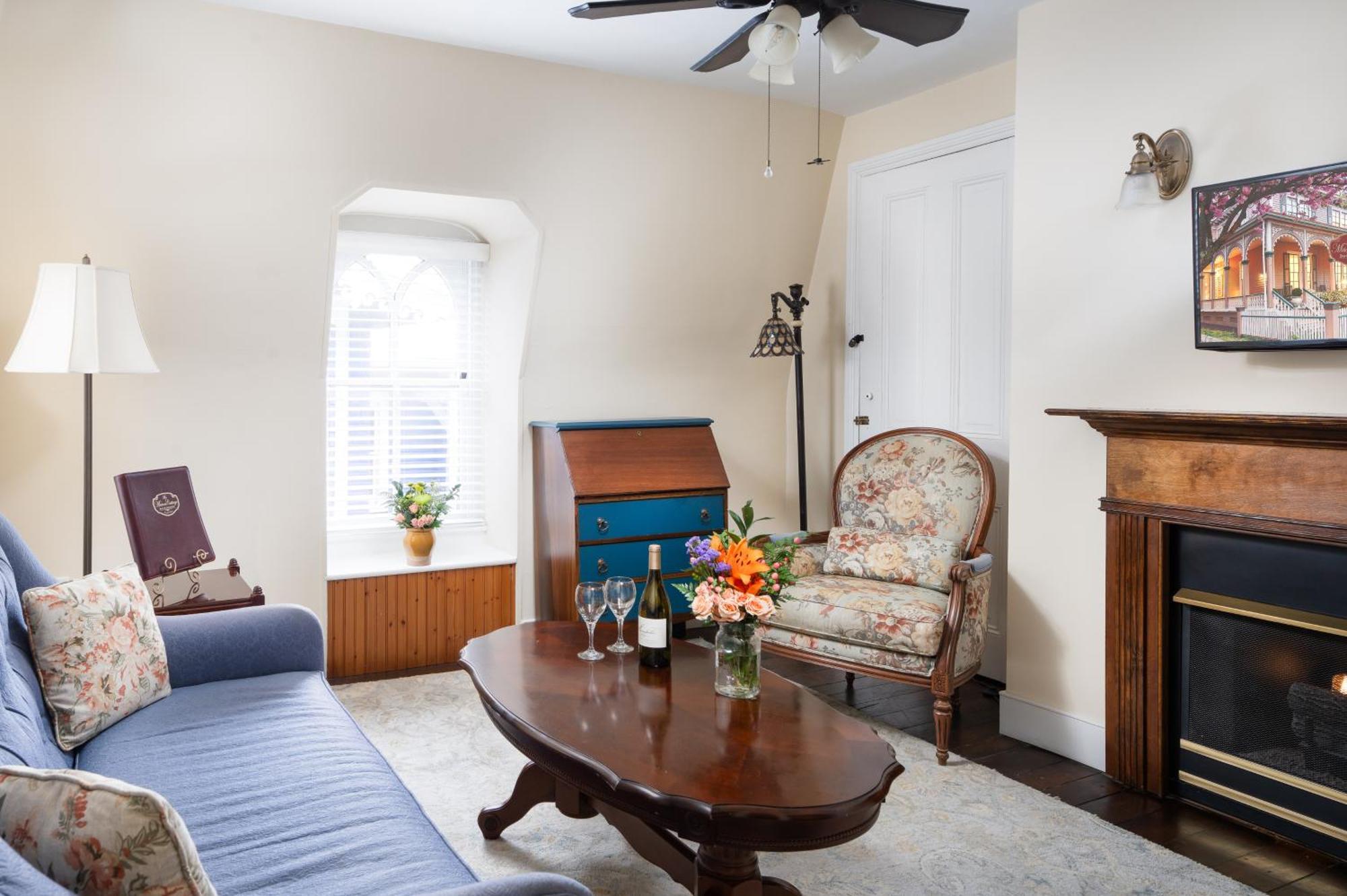 The Mason Downtown Bed & Breakfast Cape May